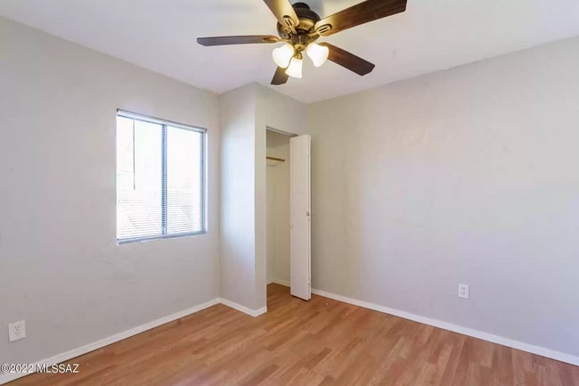 Building Photo - 232 E Pennsylvania Dr