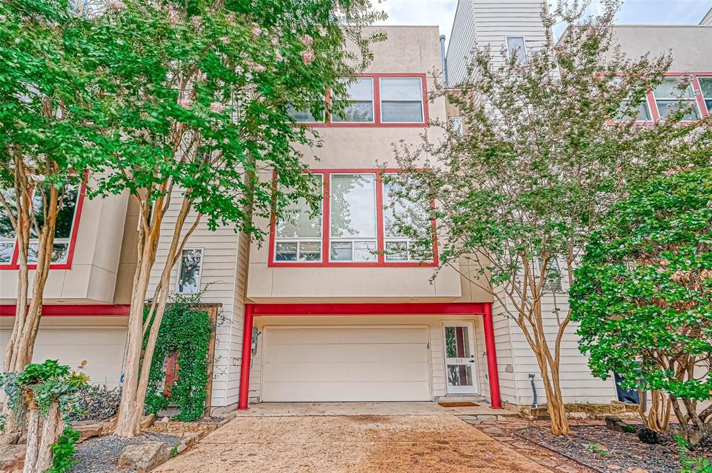 717 Willard St, Houston, TX 77006 Condo for Rent in Houston, TX