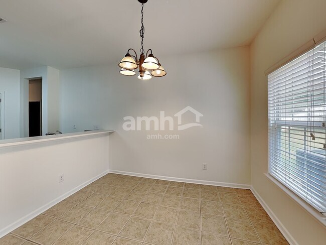 Foto del edificio - 6736 Reedy Creek Rd