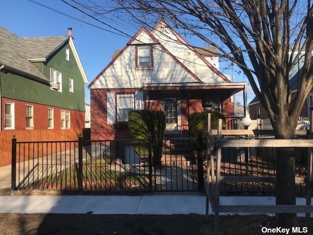 Primary Photo - 120-37 197th St