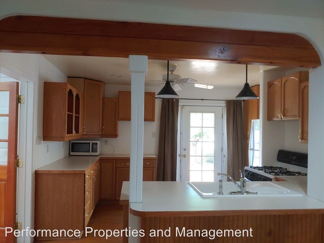 Building Photo - 3 br, 2 bath House - 1308 Vitalia Street