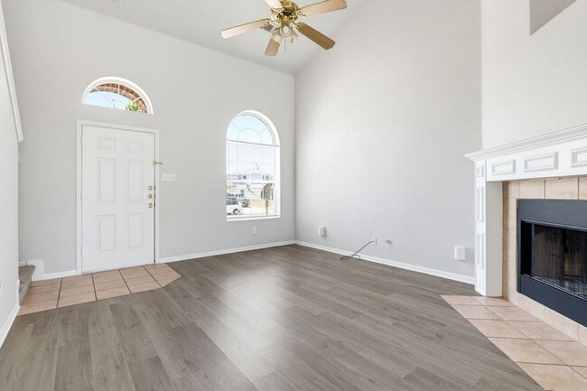 Building Photo - 5518 Orts Dr