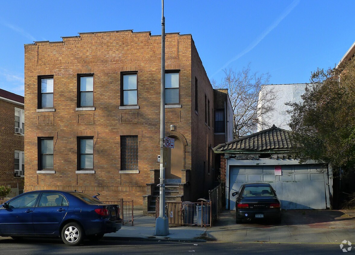 Building Photo - 1614-1616 W 2nd St