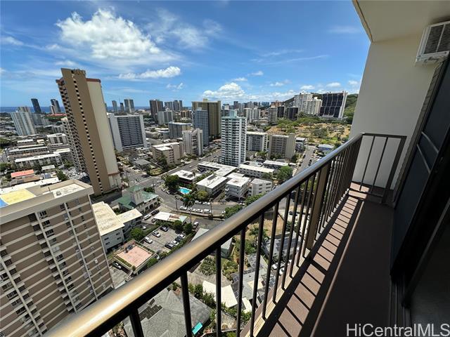 Building Photo - 1630 Liholiho St