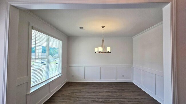Foto del edificio - 7372 Rocklin Ln