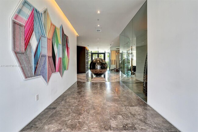 Foto del edificio - 480 NE 31st St