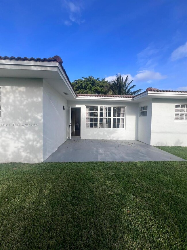 Building Photo - 7516 Mutiny Ave