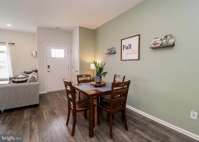 Foto del edificio - 364 Trego Avenue