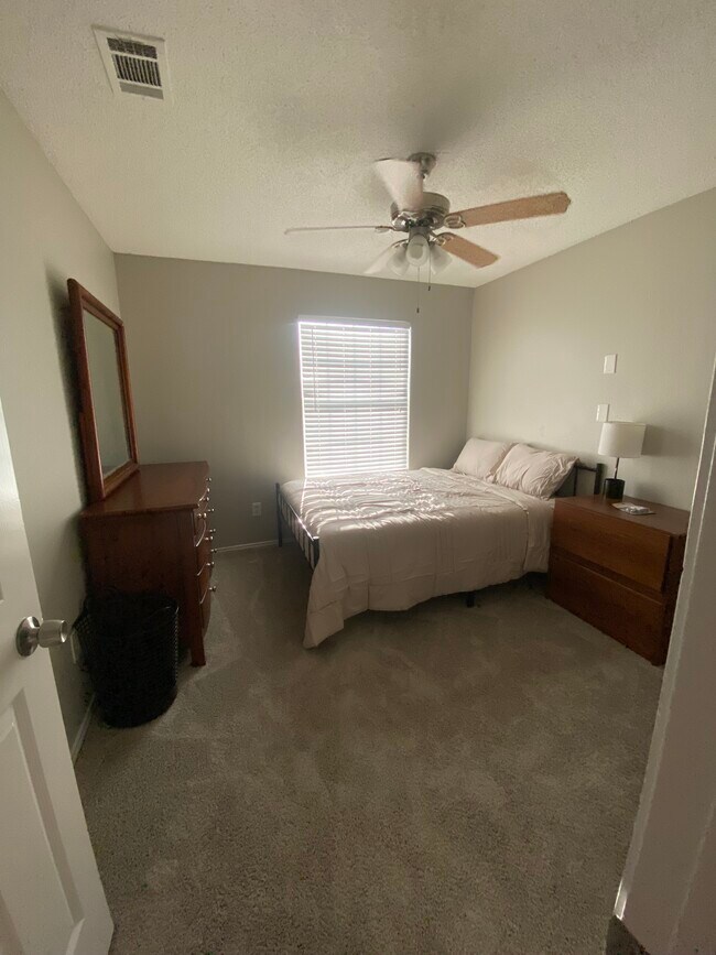Foto del edificio - 1620 High Pointe Ln
