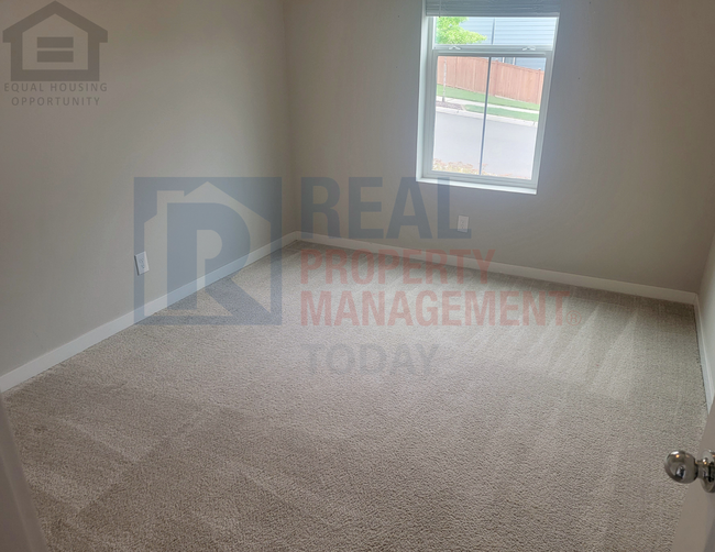 Foto del edificio - 4 Bedroom House in Lacey!