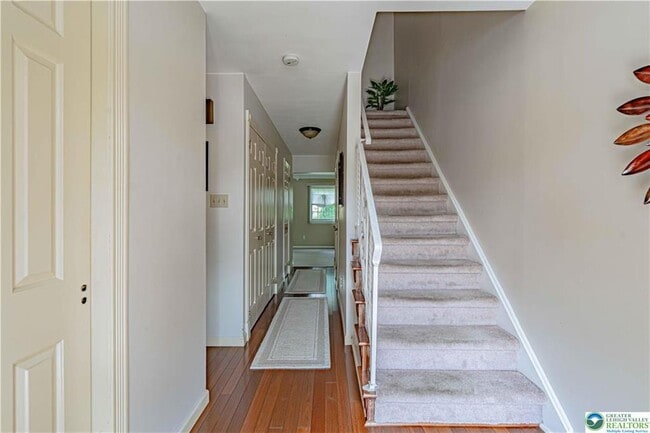 Foto del edificio - 4531 N Hedgerow Dr
