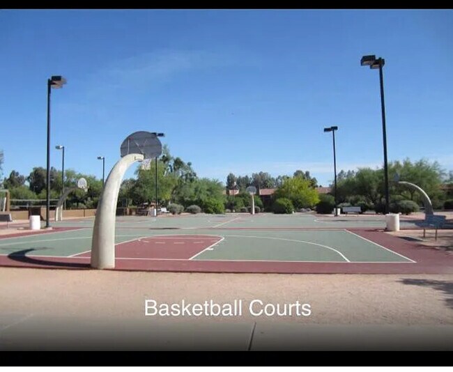 Foto del edificio - 9196 N 103rd Pl