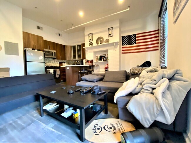 Foto del edificio - 220 Willow Ave
