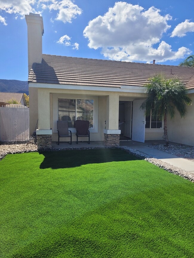 Foto del edificio - 18885 Oakview Way