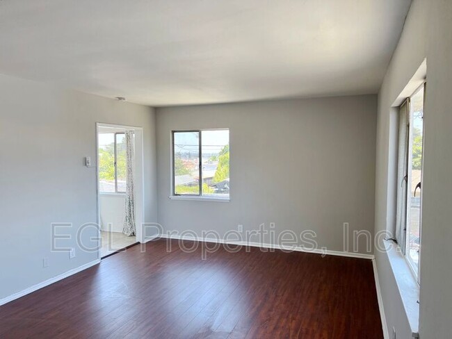 Foto del edificio - 5920 Southwest Blvd