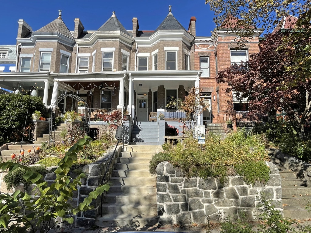 Photo - 1849 Monroe St NW (Washington, DC)