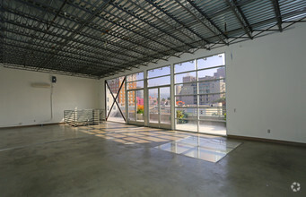 Cosmo Lofts photo'