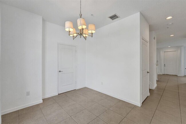 Foto del edificio - 152 SW 7th Ct