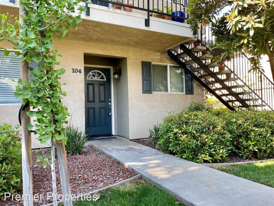 Primary Photo - 2 br, 2 bath House - 3703 W. Bullard #104