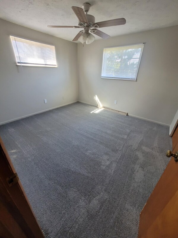 Foto principal - 4646 Applegrove St NW