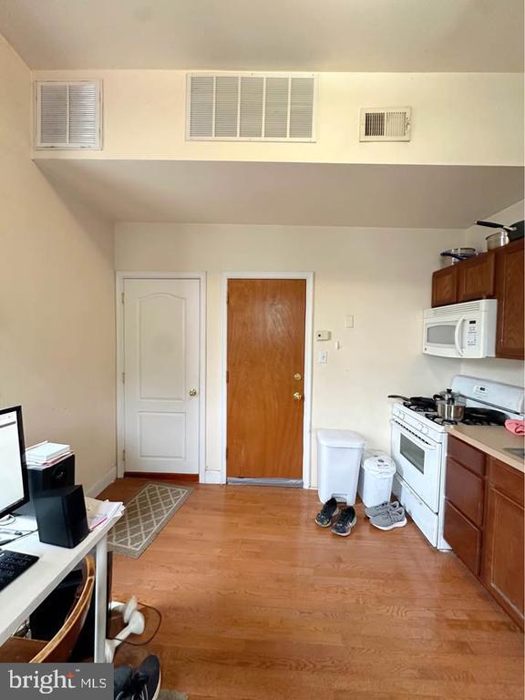 Foto del edificio - 3900 Terrace St