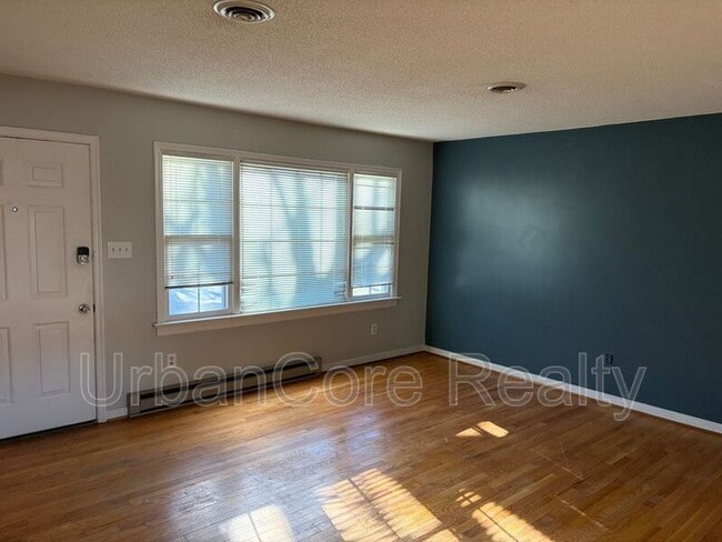 Photo - 808 N 30th St House