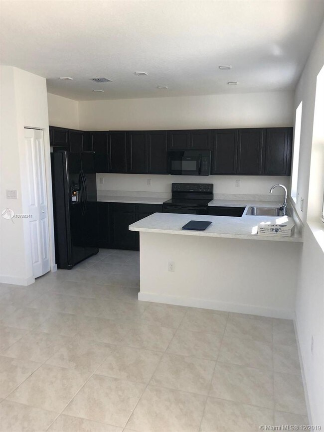 Foto del edificio - 24340 SW 117th Ave