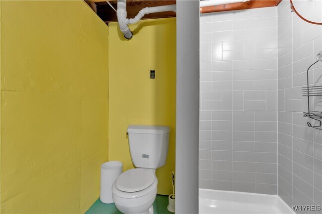 Foto del edificio - 179 Hamilton Blvd