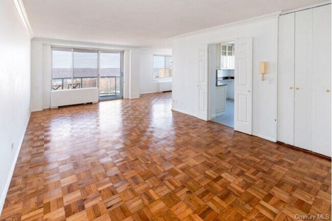Building Photo - 3333 Henry Hudson Pkwy W