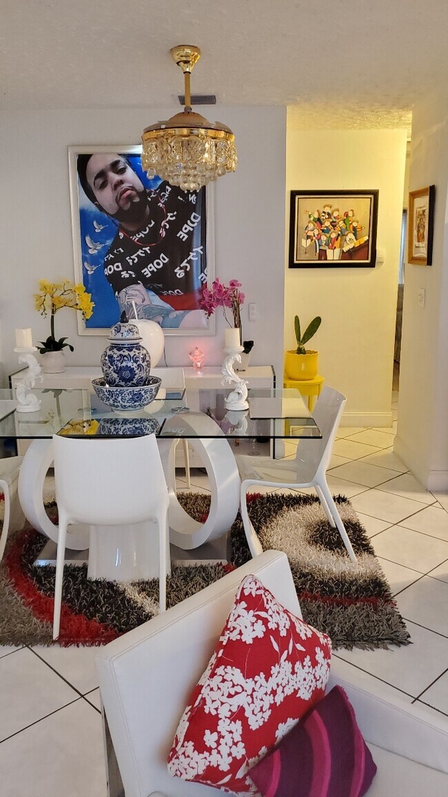 Dining Room - 250 NW 102nd St