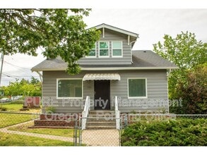 Building Photo - 5311 NE 30th Ave