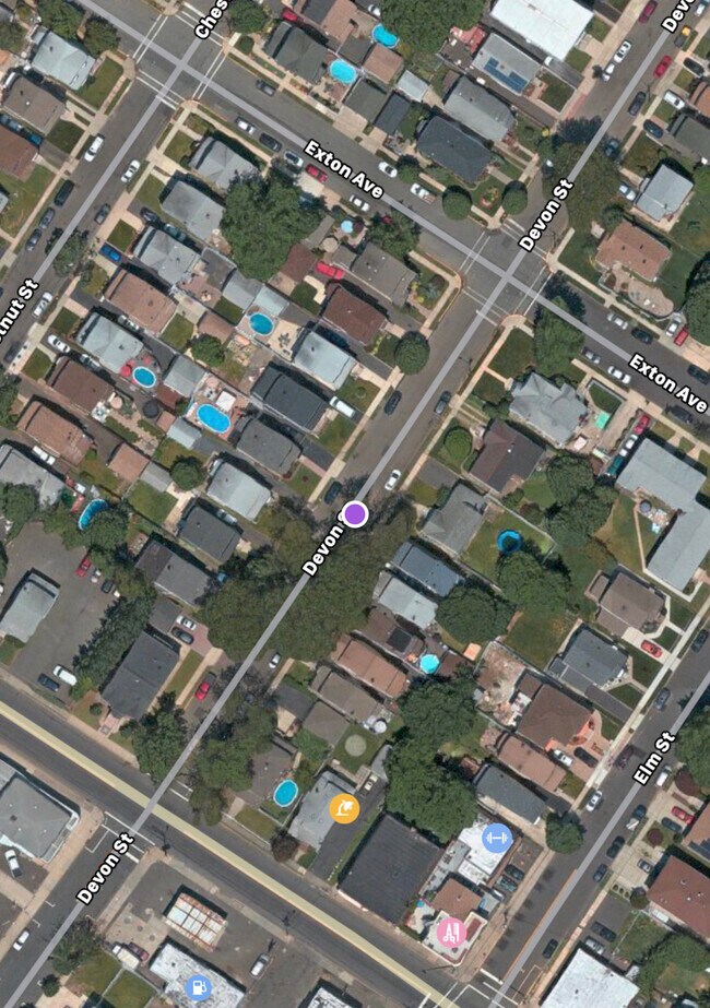 Building Photo - 39 Devon St