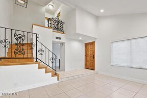 Foto del edificio - 4017 Liberty Canyon Rd