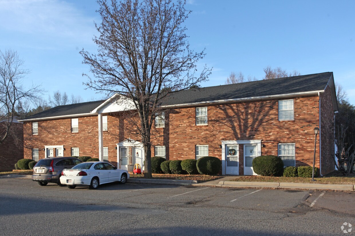 Foto del edificio - Riverview Townhouses