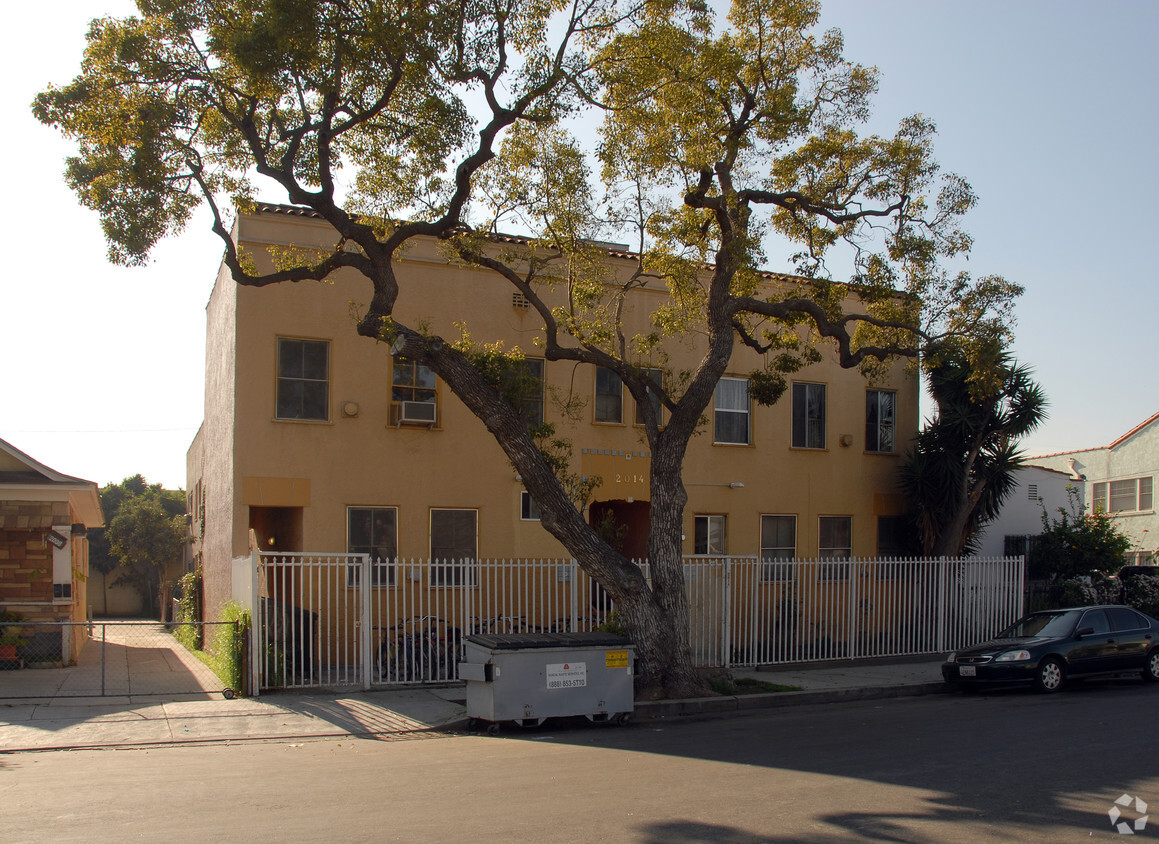 Primary Photo - 2014 Cambridge St