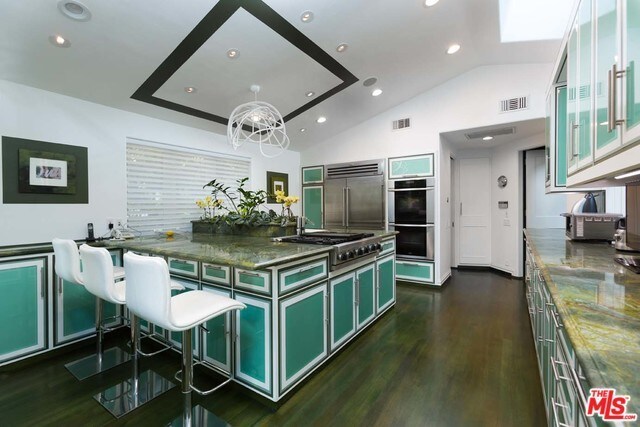 Building Photo - 10288 Century Woods Dr