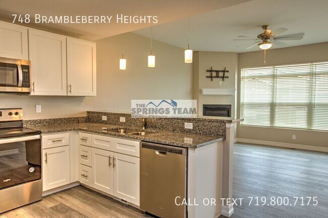 Foto del edificio - 748 Brambleberry Hts