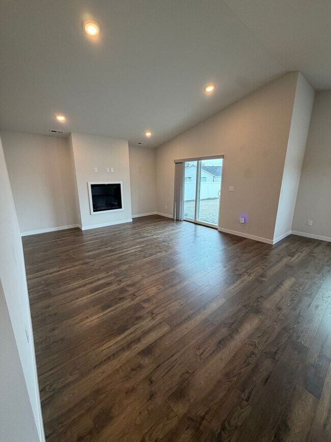 Foto del edificio - 4263 Bufflehead Blvd