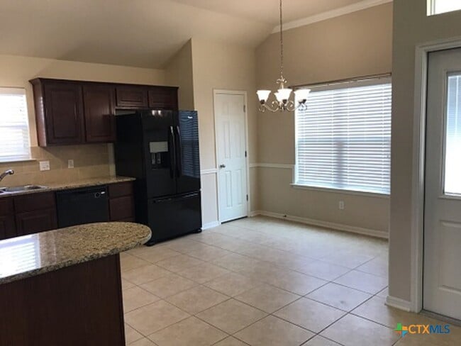 Foto del edificio - 7526 Red Valley Way