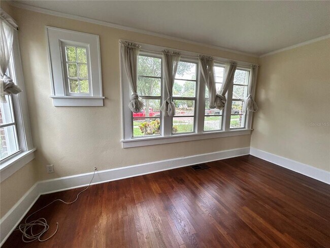 Foto del edificio - 785 19th Ave N