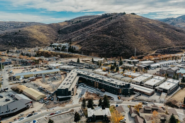 EngineHouse-2 - EngineHouse