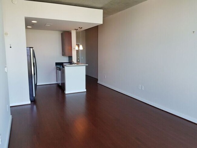 Foto del edificio - 361 17th St NW