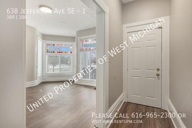 Foto del edificio - 638 Jefferson Ave SE