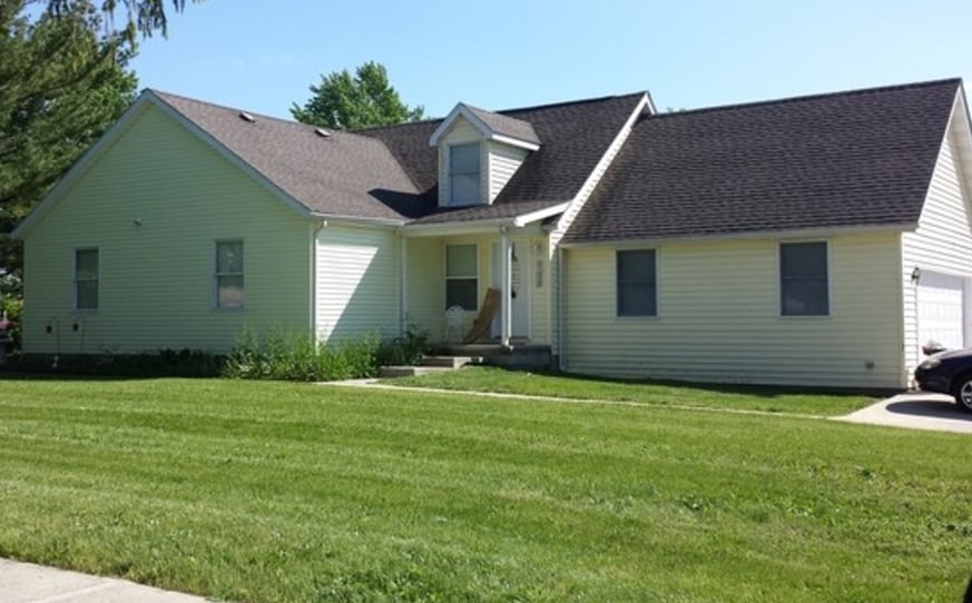 Building Photo - 703 Kenny Ln