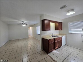 Building Photo - 4803 Triton Ct E