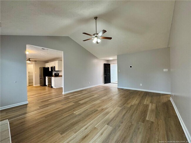 Foto del edificio - 2202 Foster Gwin Ln