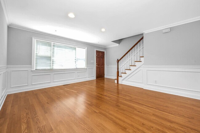Foto del edificio - 67 Ellsworth Ave