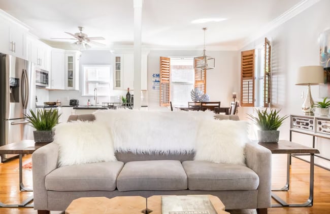 Building Photo - Spacious 3-Bedroom, 2-Bath Home in East Nashville