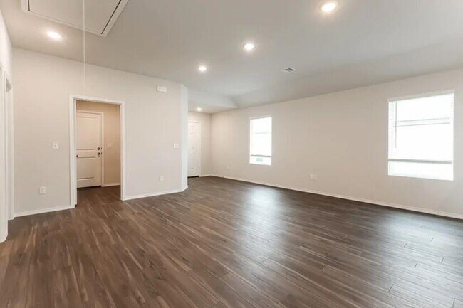 Foto del edificio - 1903 Dogwood Dr