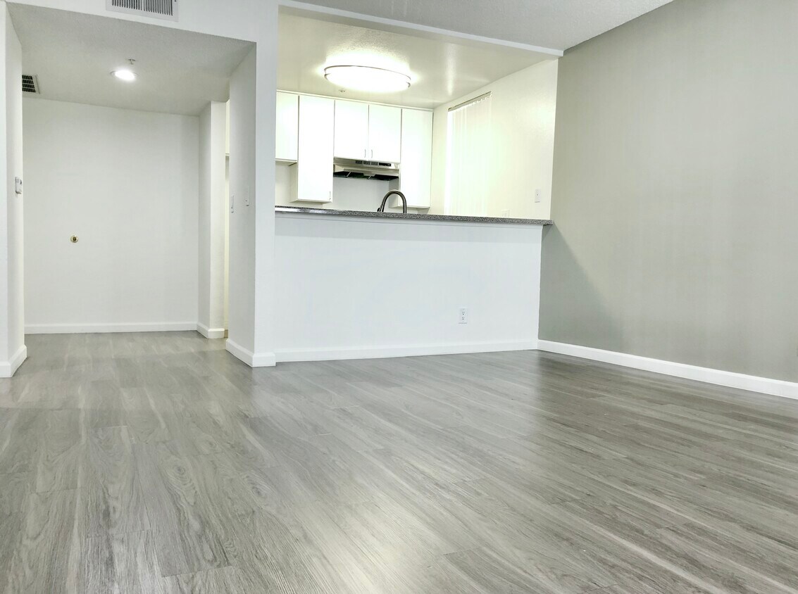 Whitley Lofts Apartments in Hollywood, CA Westside Rentals